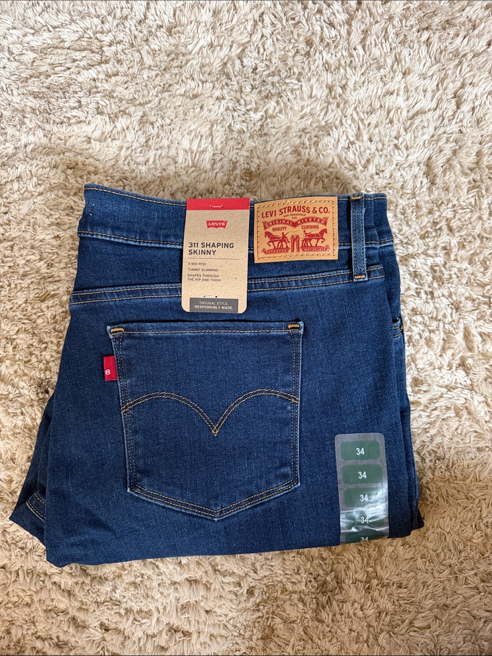 Levi's Dark Blue Denim Jeans with Red Tab